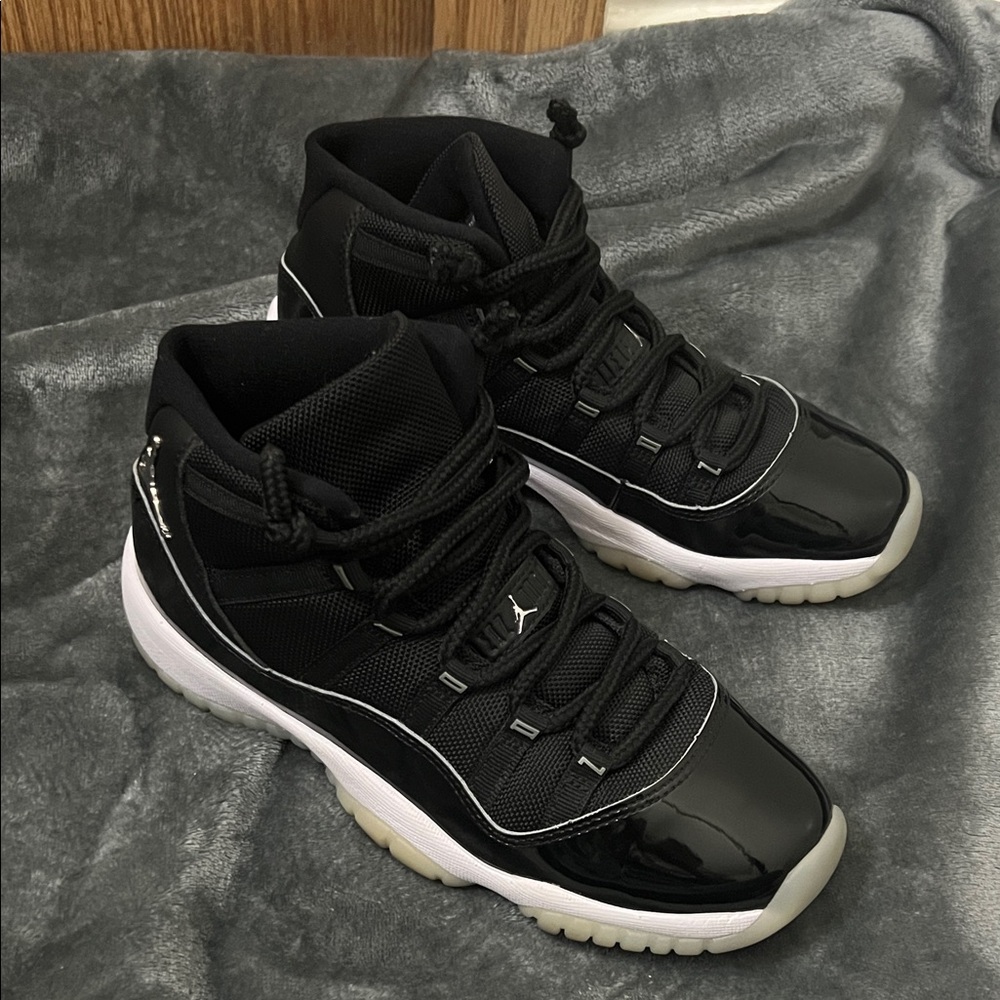 Jordan Kids Sneakers Black and White
